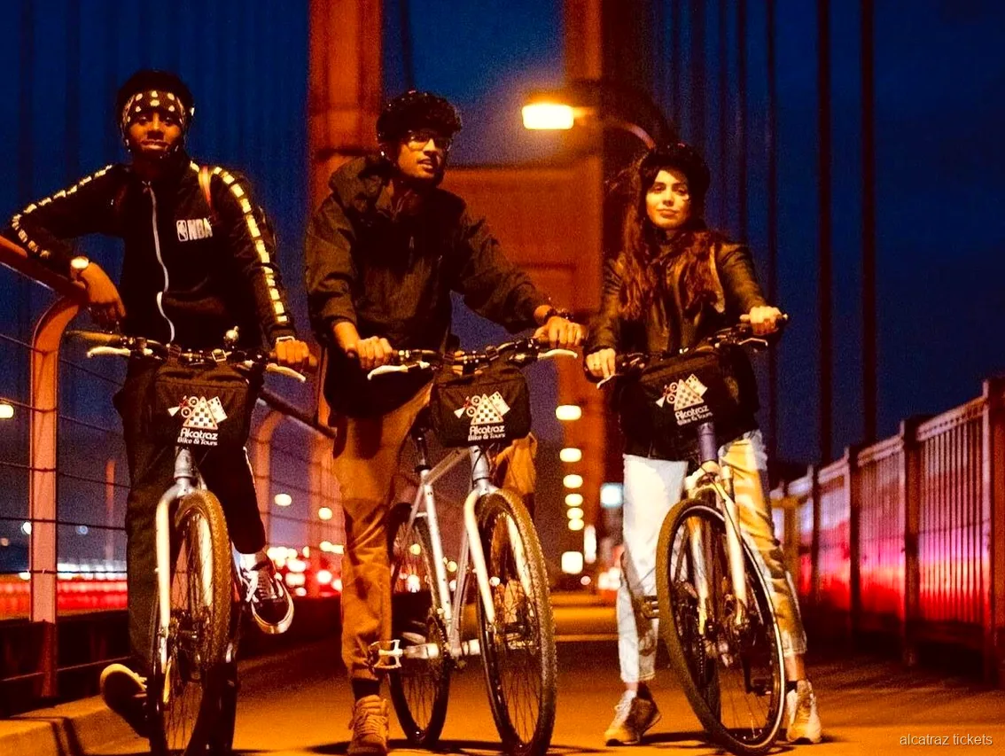Noleggio bici incluso nei biglietti Alcatraz vicino a Union Square a San Francisco